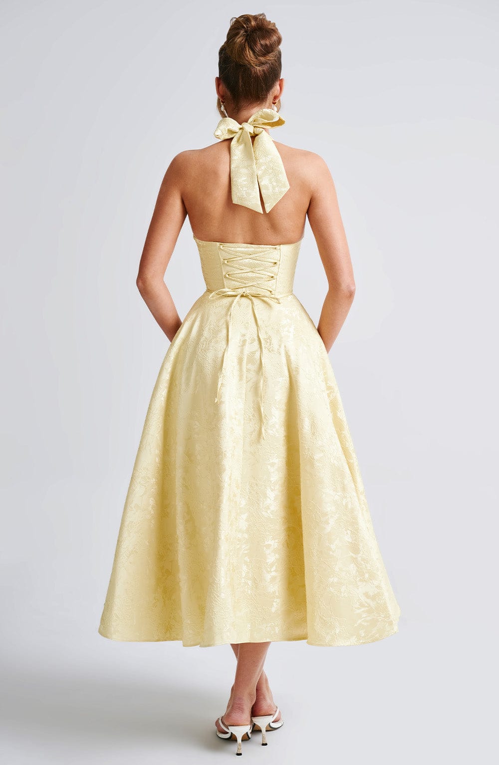 Sharon – Halsband Kleid